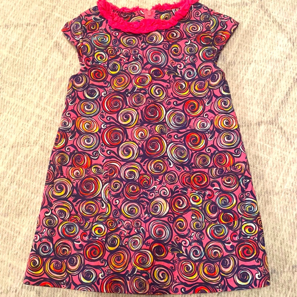 Adorable size 2 girls Lilly Pulitzer dress with zipper enclosure